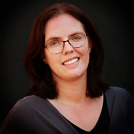 Amanda Funai headshot
